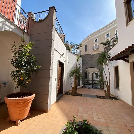 Zara Palace - Ariosto Scafati Eksteriør billede